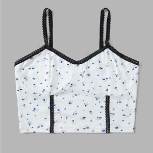 ROMWE NWT  crop top